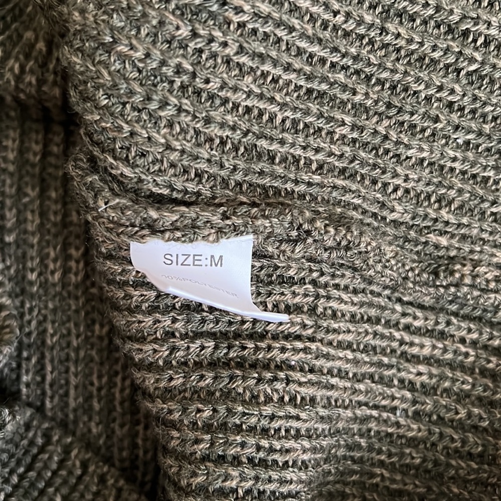 Quarter zip - Picture 2 of 2